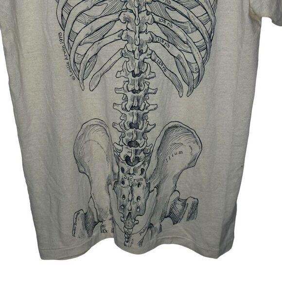 Vintage 70s Leslie Arwin Anatomy Skeleton T Shirt Medium - Picture 3 of 9